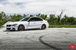 BMW 3-Series Sedan Alpine White on Vossen Wheels (VFS2) 2017 года